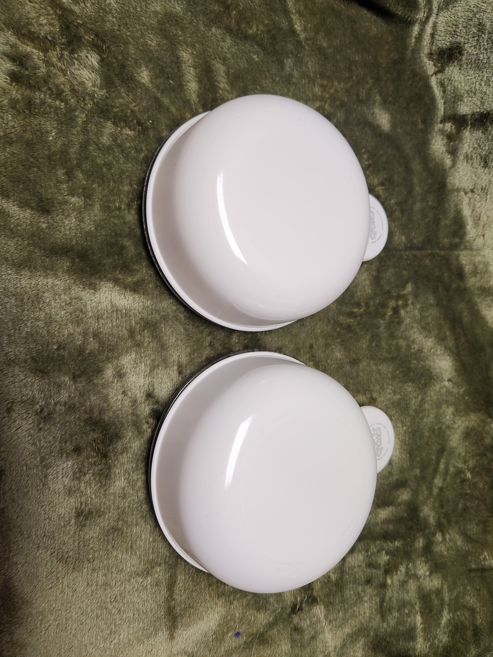 Corningware White Glass Serving Bowls with Clear Lids - Set of 2 - Picture 2 of 6